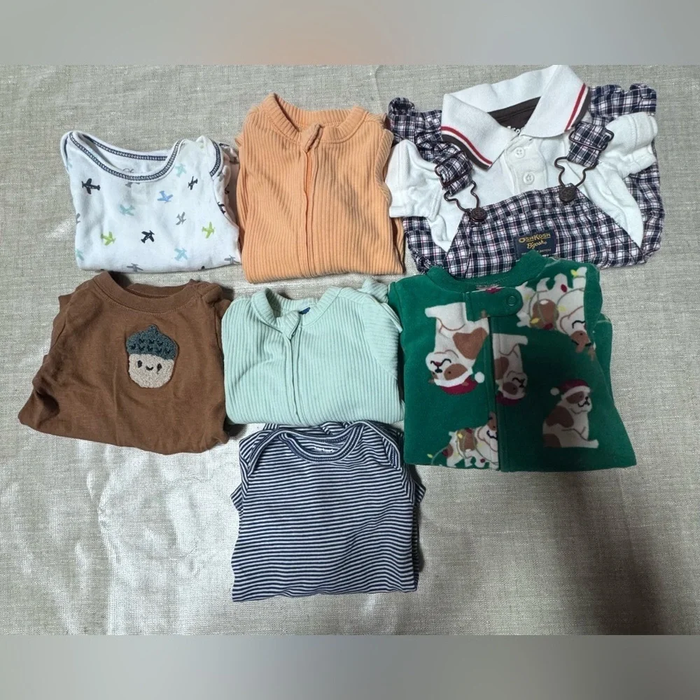 Old Navy Bundle Peach Baby Boy Onesie